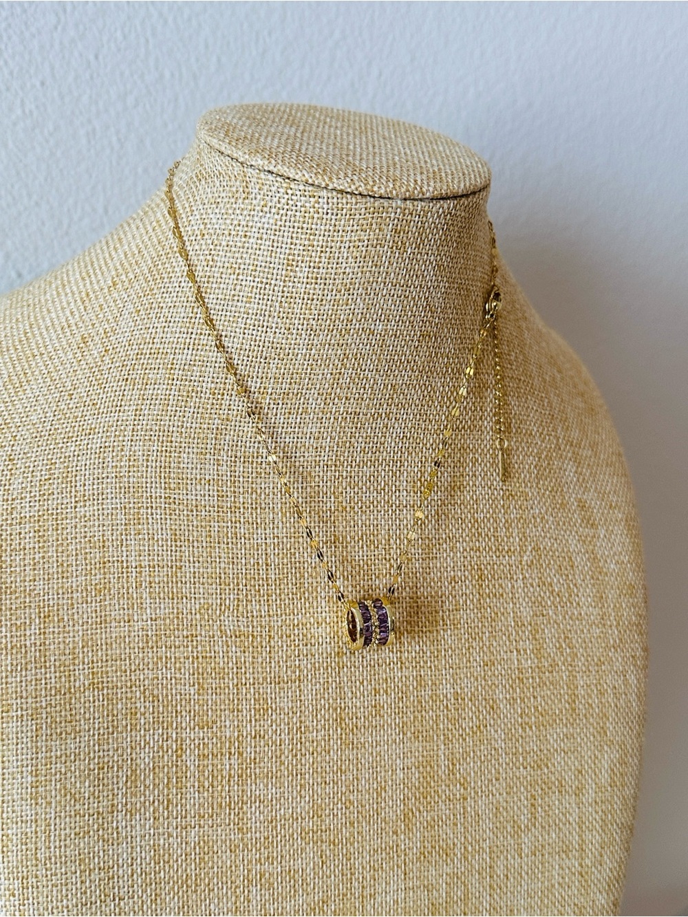 Fashion Jewelry Gold-Tone Necklace with Purple Stone Barrel Pendant